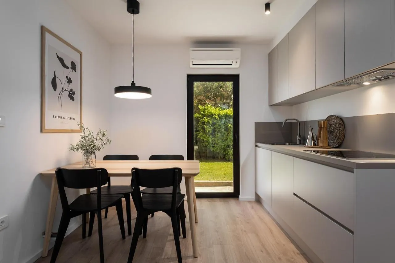 Upper Sea View Apartments Vrsar
